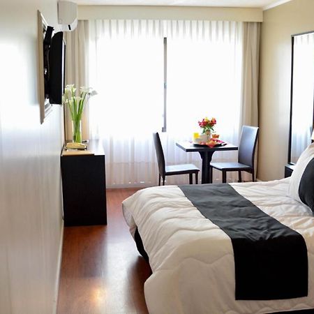 Pocitos Plaza Hotel Montevideo Exterior photo